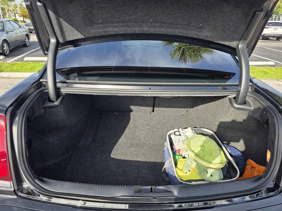 2021 Chrysler 300 (2005-2023) - Image 7 of 16