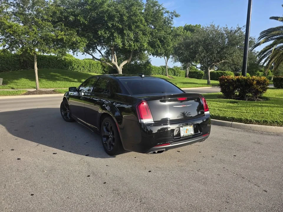 2021 Chrysler 300 (2005-2023) - Image 2 of 16