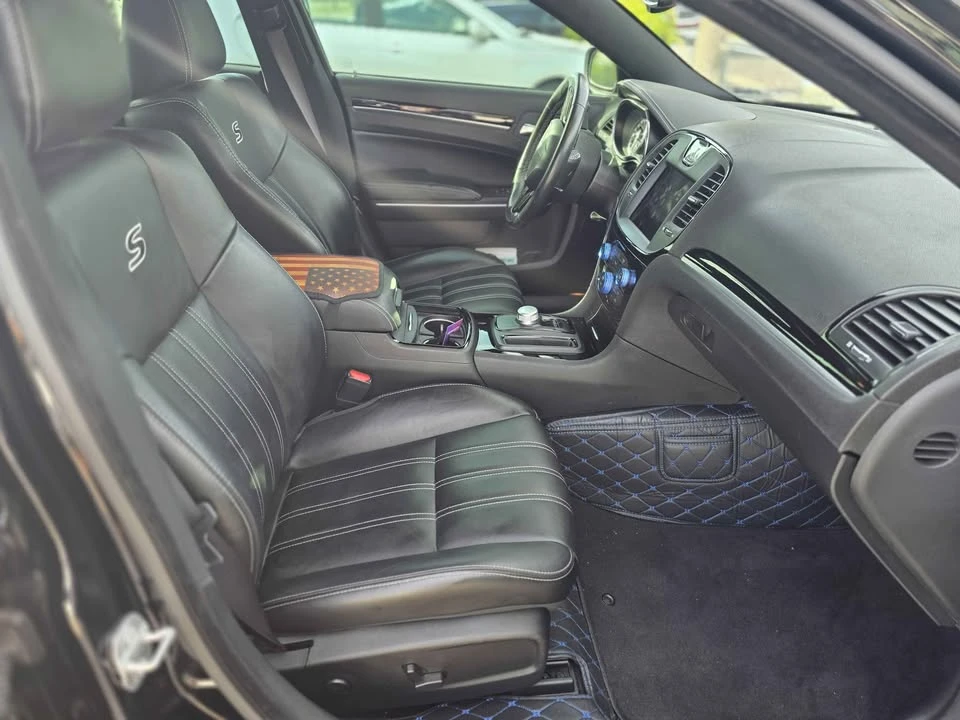 2021 Chrysler 300 (2005-2023) - Image 12 of 16
