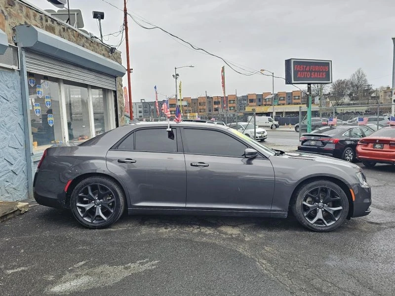2021 Chrysler 300 (2005-2023) - Image 4 of 12
