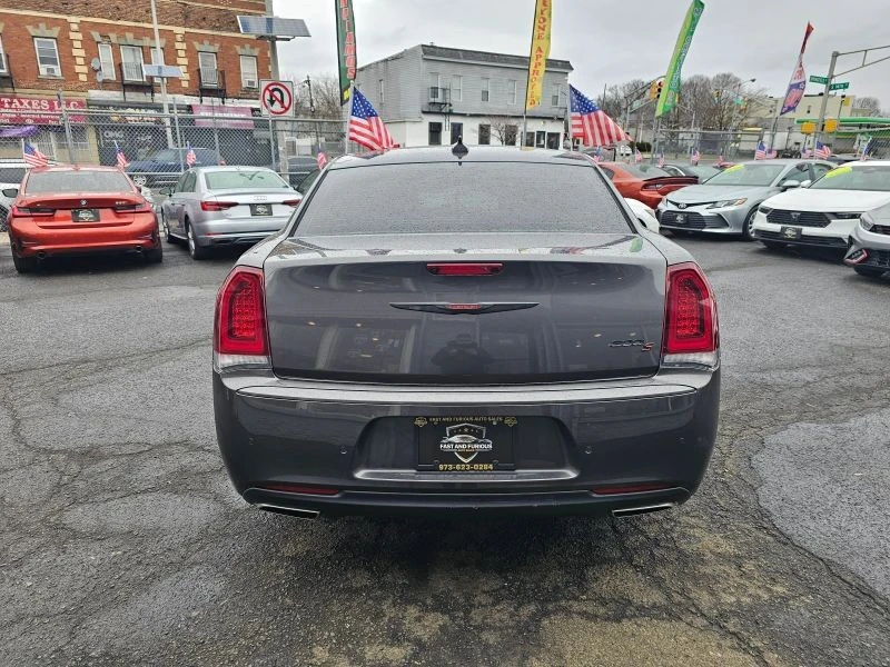 2021 Chrysler 300 (2005-2023) - Image 7 of 12