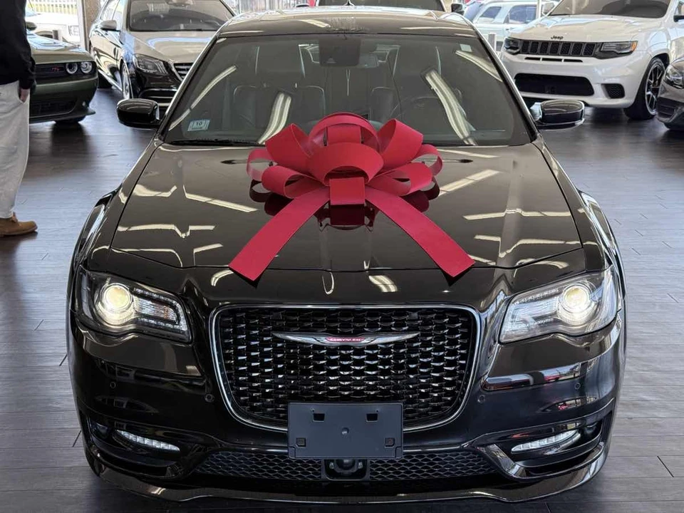 2021 Chrysler 300 (2005-2023) - Image 3 of 21