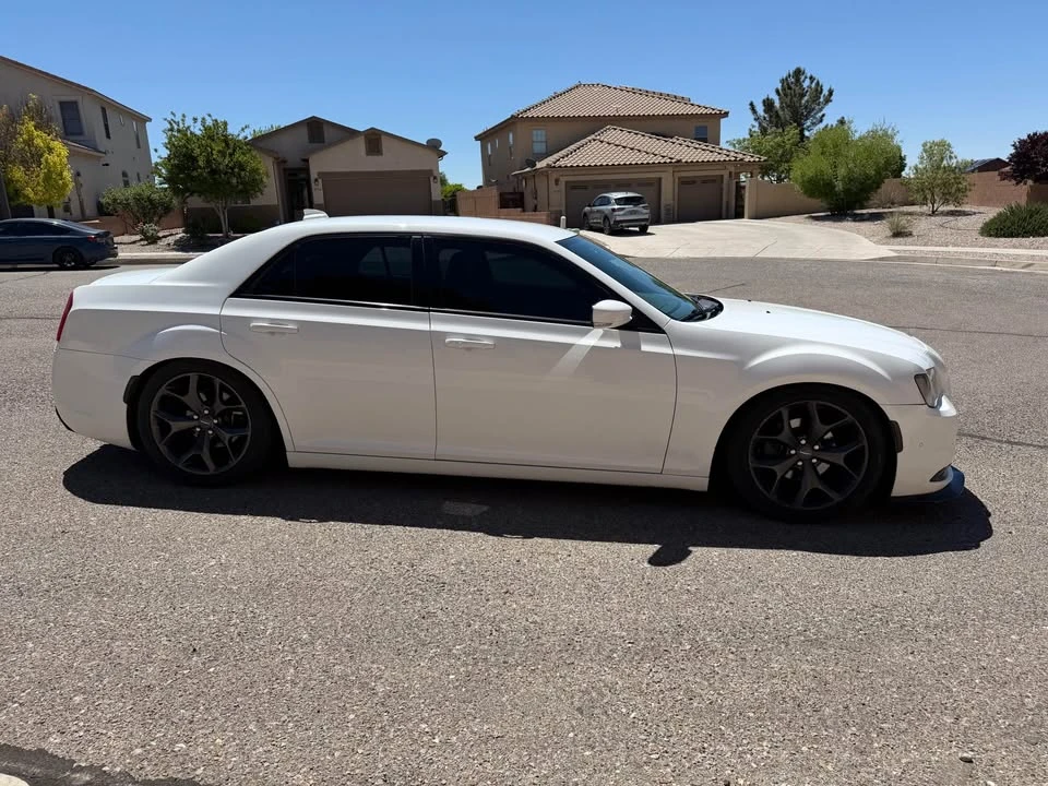 2021 Chrysler 300 (2005-2023) - Image 6 of 14