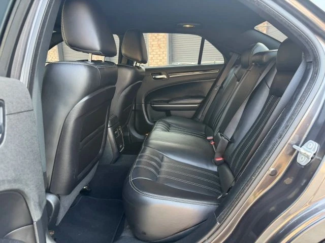 2021 Chrysler 300 (2005-2023) - Image 18 of 21