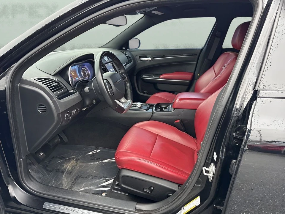 2021 Chrysler 300 (2005-2023) - Image 9 of 12