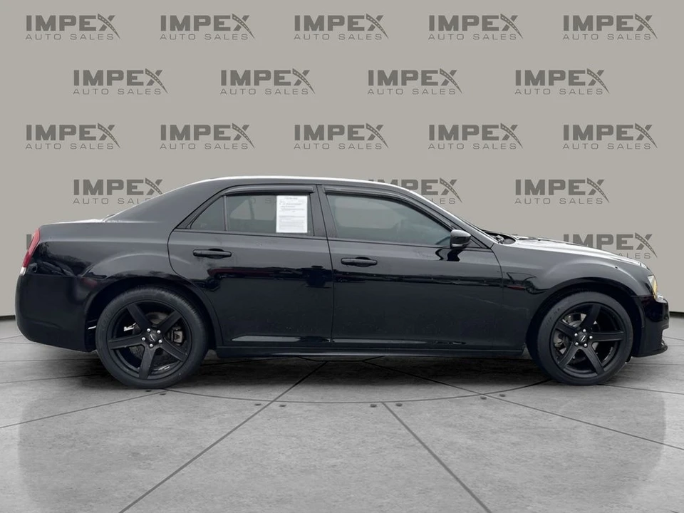 2021 Chrysler 300 (2005-2023) - Image 6 of 12