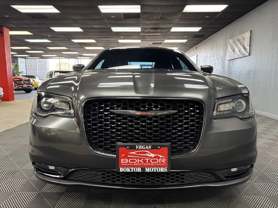 2021 Chrysler 300 (2005-2023) - Image 3 of 12