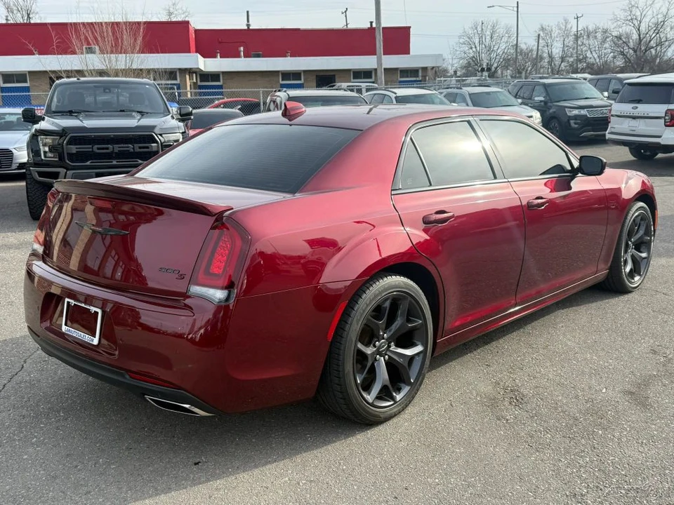2021 Chrysler 300 (2005-2023) - Image 5 of 12