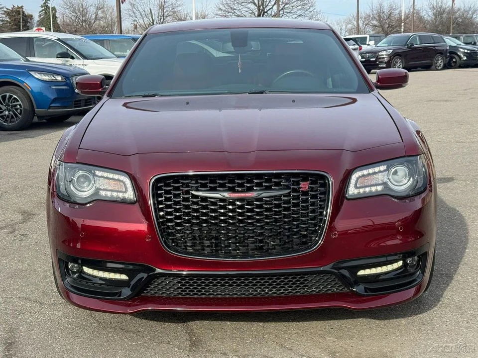 2021 Chrysler 300 (2005-2023) - Image 2 of 12