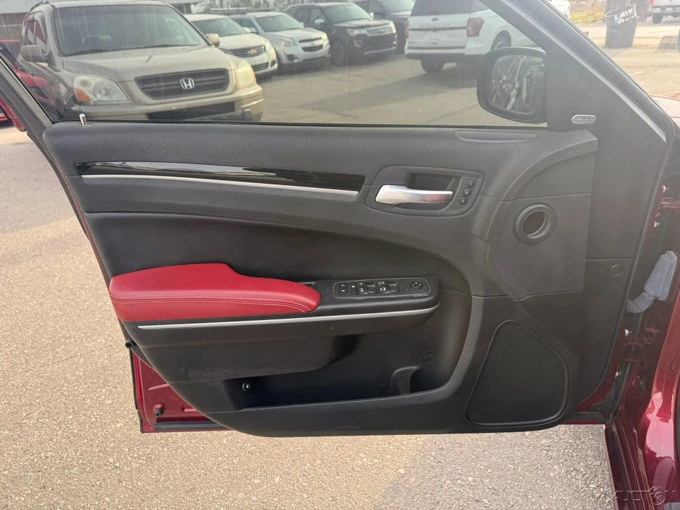 2021 Chrysler 300 (2005-2023) - Image 18 of 21