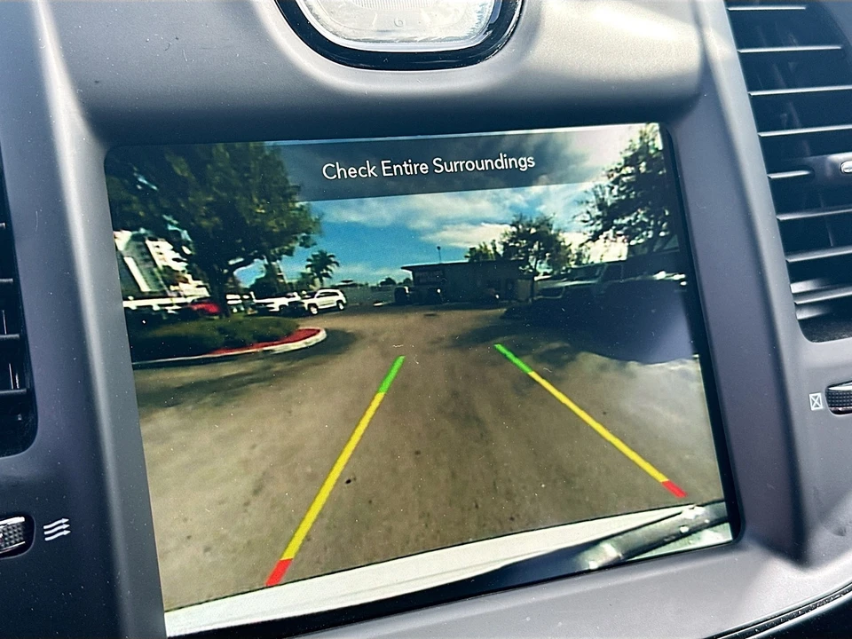 2021 Chrysler 300 (2005-2023) - Image 15 of 21