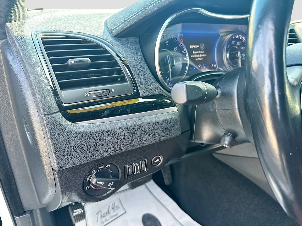 2021 Chrysler 300 (2005-2023) - Image 11 of 21