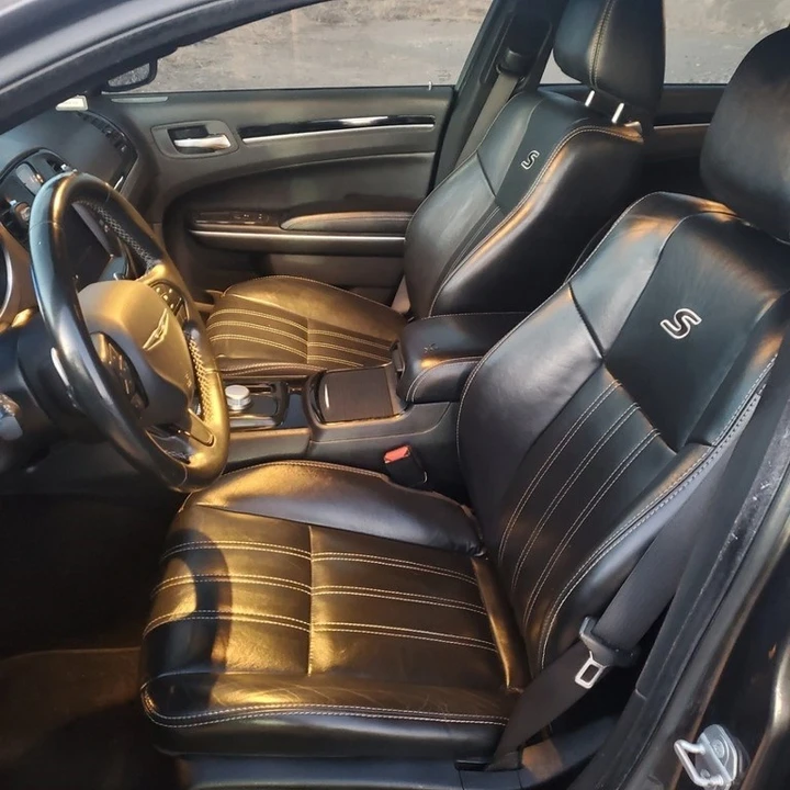 2021 Chrysler 300 (2005-2023) - Image 3 of 12