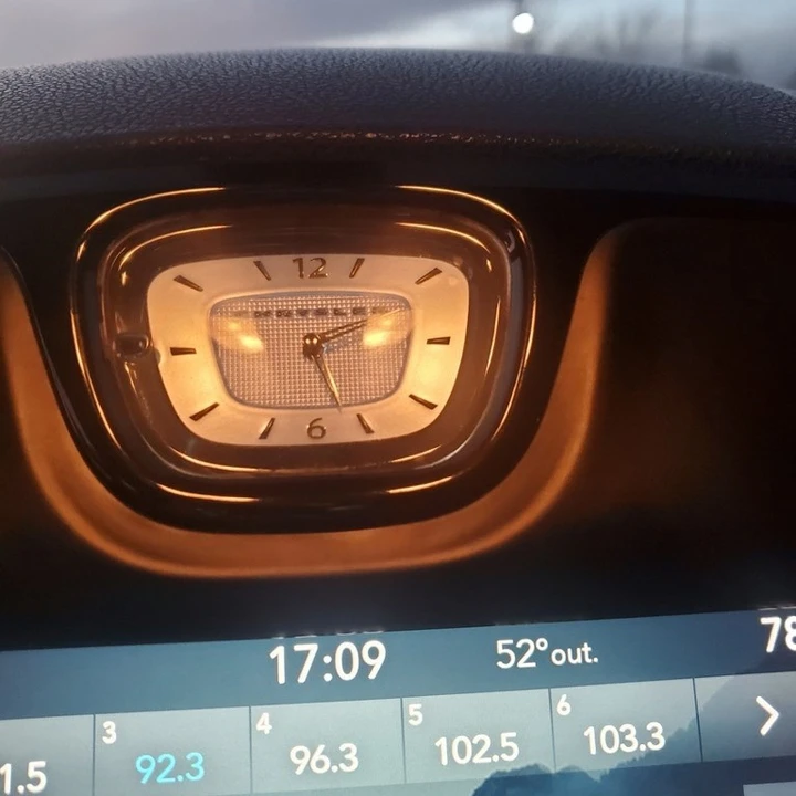 2021 Chrysler 300 (2005-2023) - Image 10 of 12