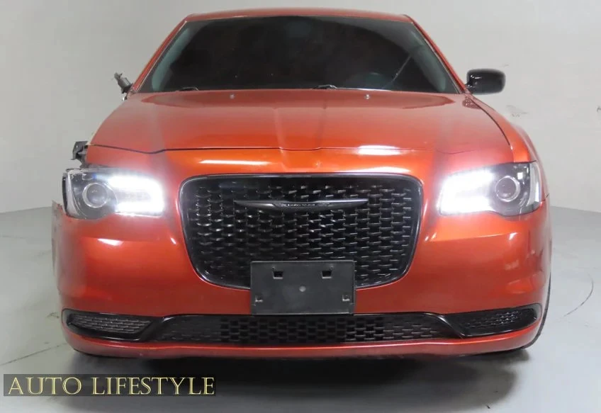 2021 Chrysler 300 (2005-2023) - Image 11 of 31