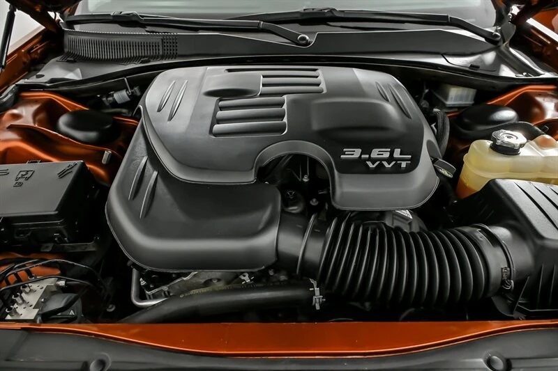 2021 Chrysler 300 (2005-2023) - Image 16 of 21