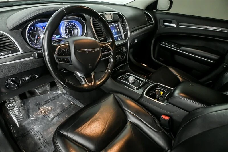 2021 Chrysler 300 (2005-2023) - Image 18 of 21