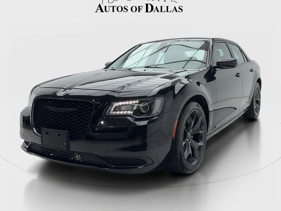 2021 Chrysler 300 (2005-2023) - Image 3 of 21