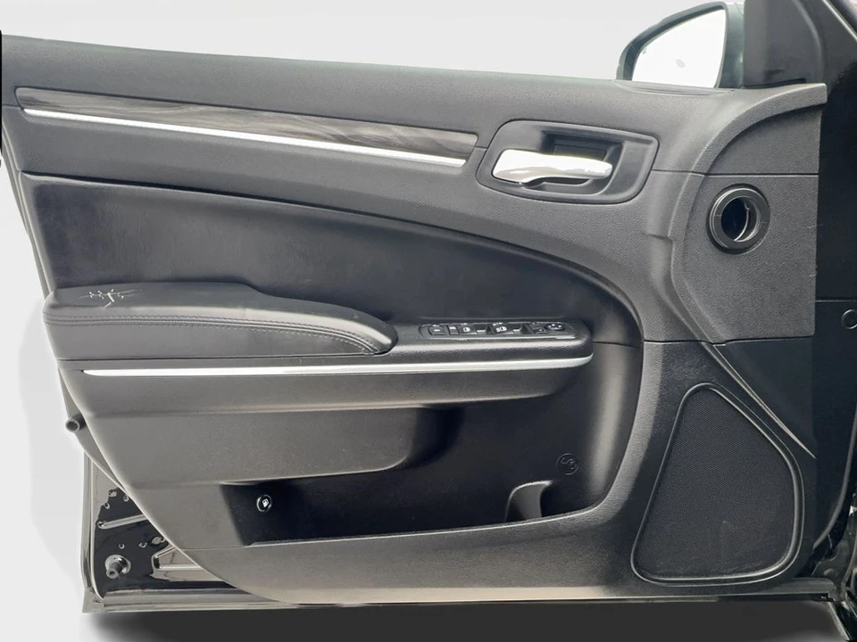 2021 Chrysler 300 (2005-2023) - Image 21 of 21