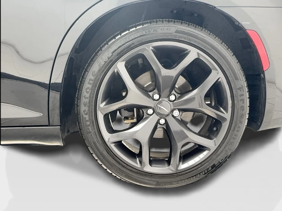2021 Chrysler 300 (2005-2023) - Image 11 of 21