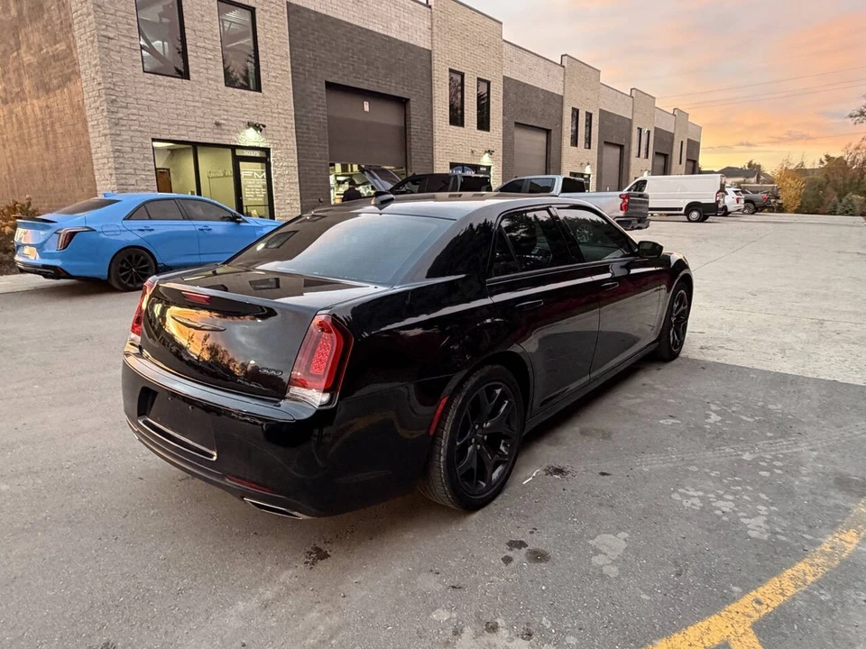 2021 Chrysler 300 (2005-2023) - Image 7 of 19