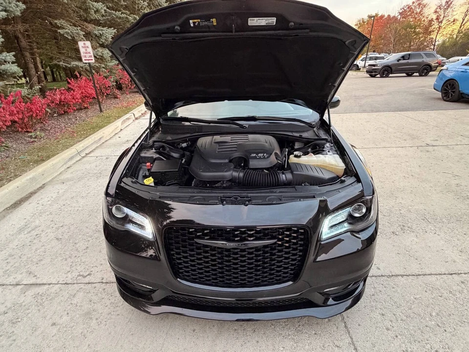 2021 Chrysler 300 (2005-2023) - Image 19 of 19
