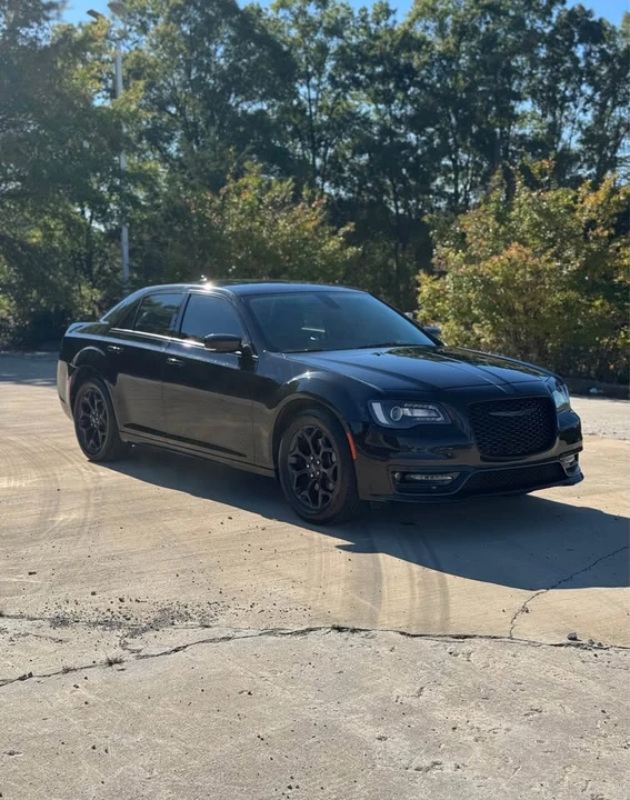 2021 Chrysler 300 (2005-2023) - Image 2 of 9
