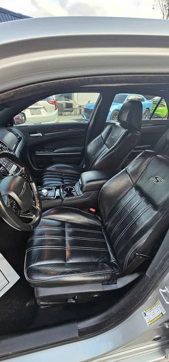2021 Chrysler 300 (2005-2023) - Image 7 of 14