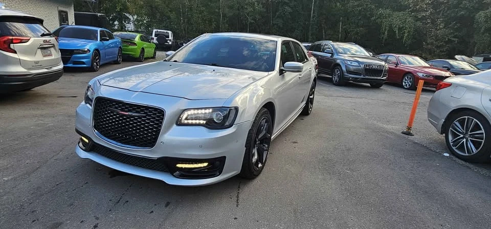 2021 Chrysler 300 (2005-2023) - Image 6 of 14