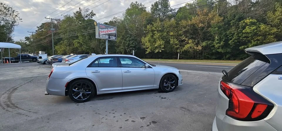 2021 Chrysler 300 (2005-2023) - Image 9 of 14