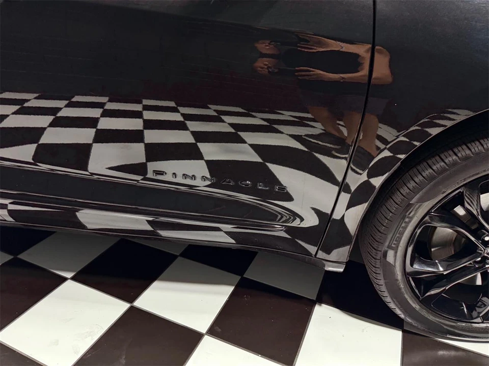 2021 Chrysler Town & Country - Image 31 of 31