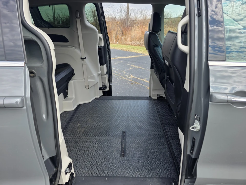 2021 Chrysler - Image 21 of 21