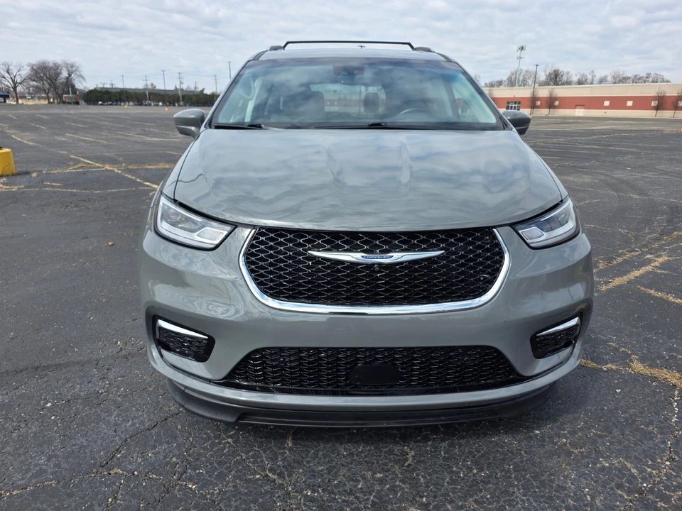 2021 Chrysler - Image 11 of 21
