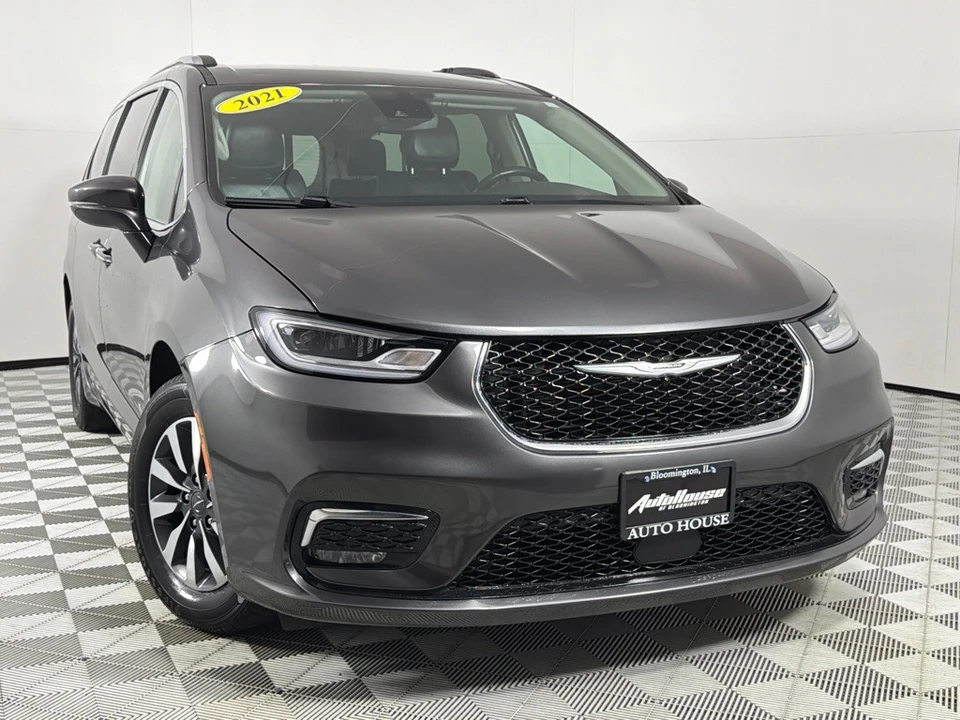 2021 Chrysler - Image 2 of 21
