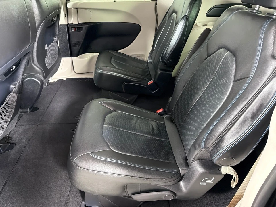 2021 Chrysler - Image 19 of 21