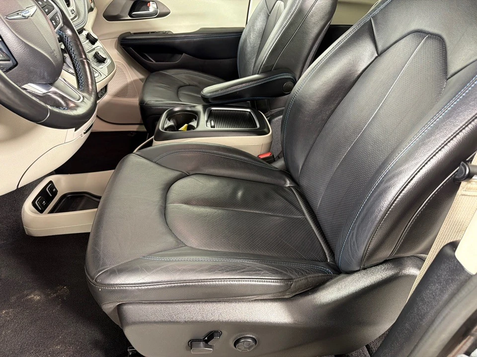 2021 Chrysler - Image 12 of 21