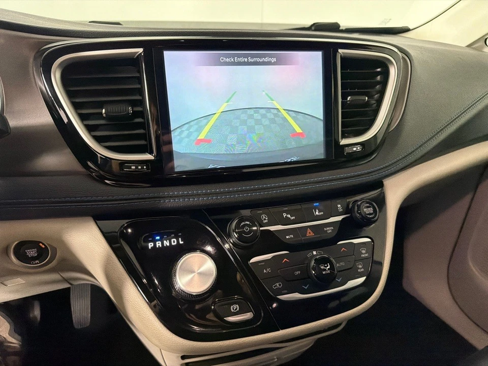 2021 Chrysler - Image 17 of 21