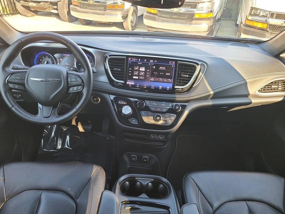 2021 Chrysler - Image 19 of 21