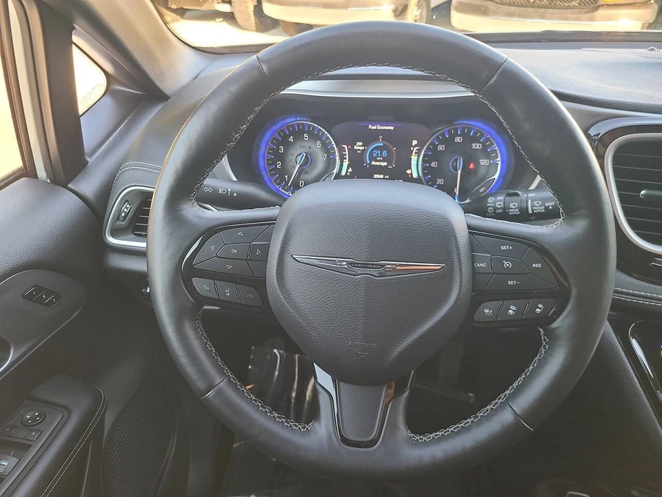 2021 Chrysler - Image 20 of 21