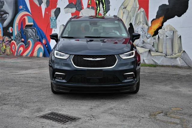 2021 Chrysler - Image 2 of 21