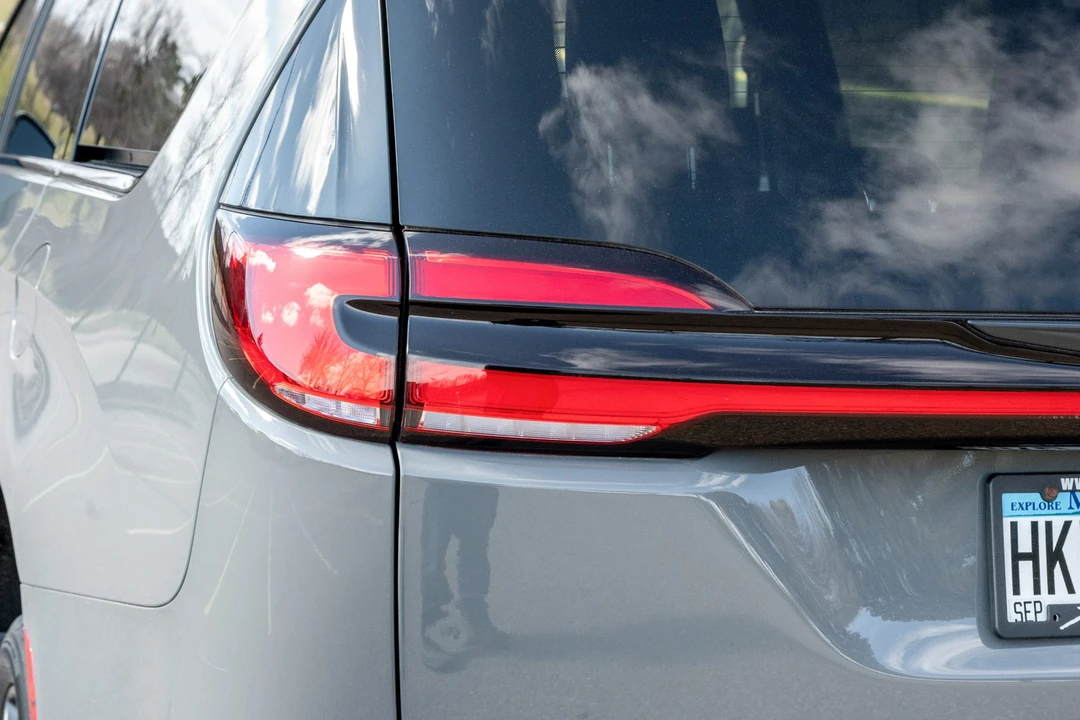 2021 Chrysler - Image 27 of 31