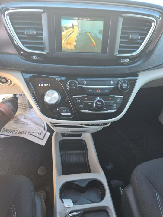 2021 Chrysler - Image 7 of 13