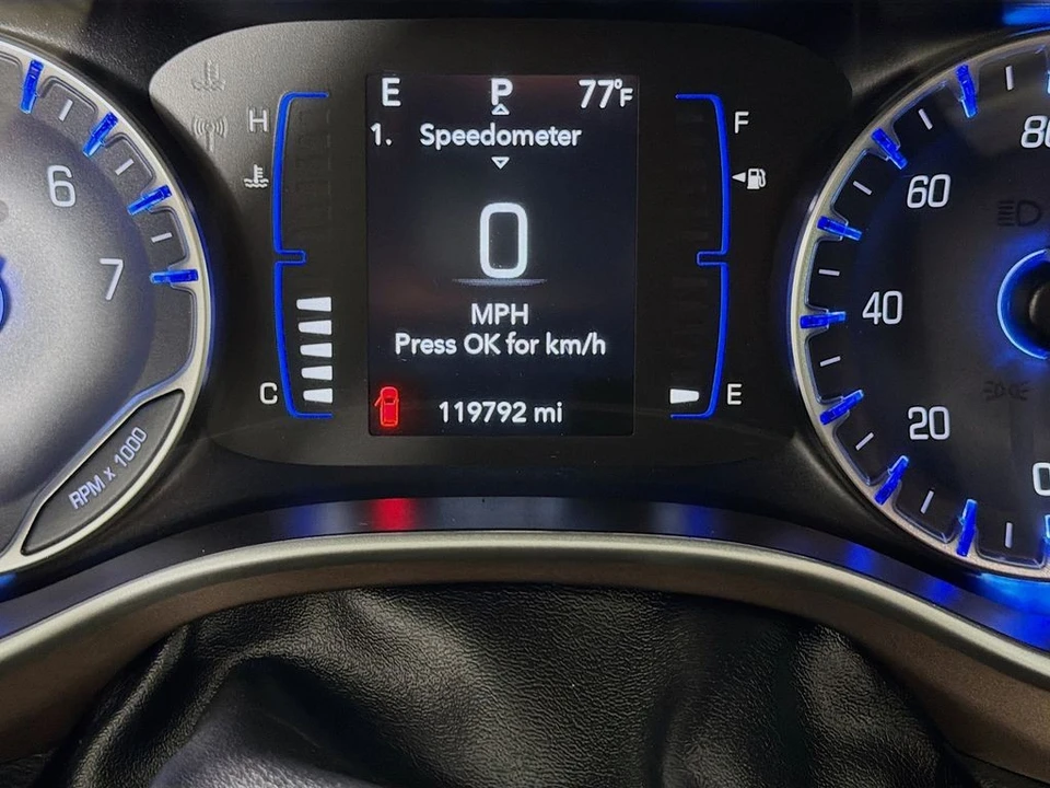 2021 Chrysler - Image 14 of 21