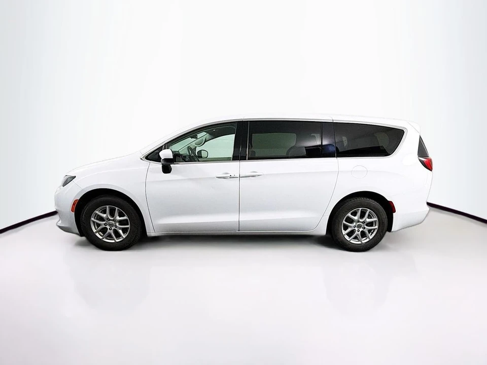 2021 Chrysler - Image 4 of 21