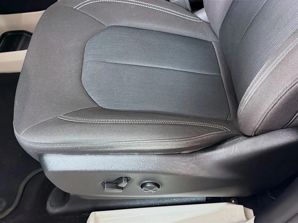 2021 Chrysler - Image 21 of 21