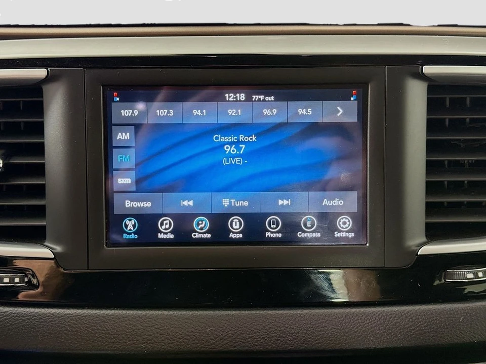 2021 Chrysler - Image 15 of 21