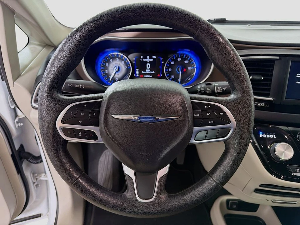2021 Chrysler - Image 13 of 21
