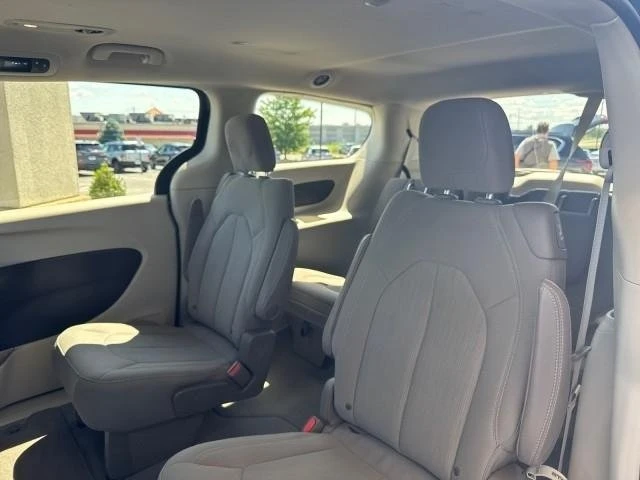 2021 Chrysler - Image 5 of 14