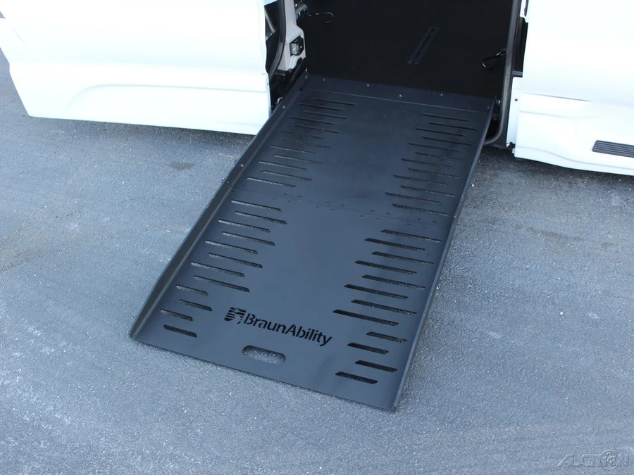 2021 Chrysler - Image 11 of 12