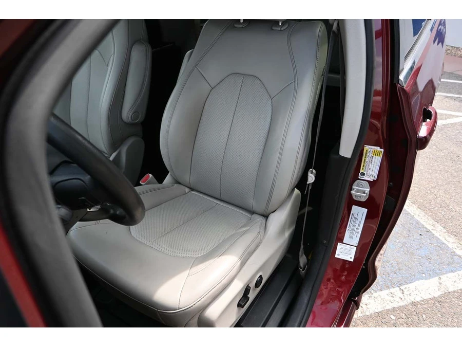 2021 Chrysler - Image 14 of 21